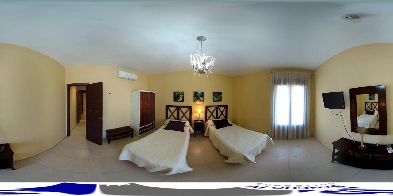 Apartamentos Sancho IV กอร์เตกานา ภายนอก รูปภาพ