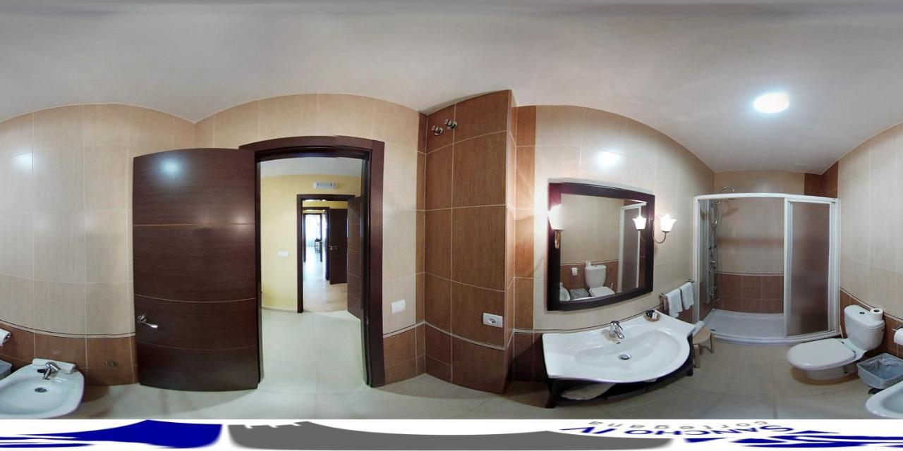 Apartamentos Sancho IV กอร์เตกานา ภายนอก รูปภาพ
