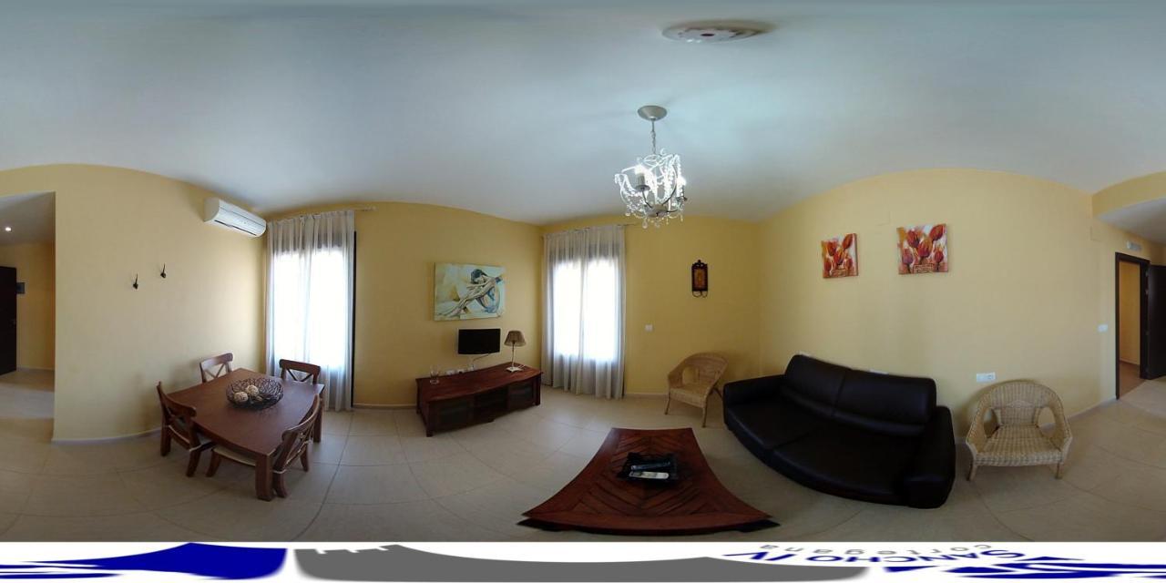 Apartamentos Sancho IV กอร์เตกานา ภายนอก รูปภาพ