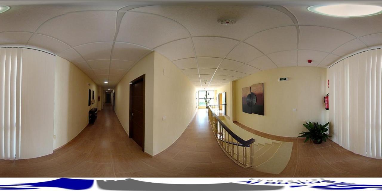Apartamentos Sancho IV กอร์เตกานา ภายนอก รูปภาพ
