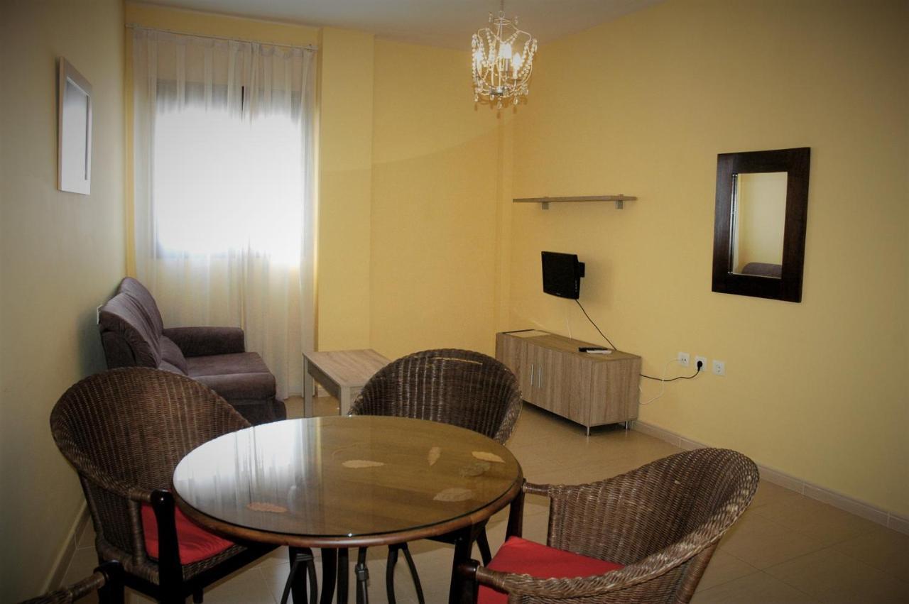 Apartamentos Sancho IV กอร์เตกานา ภายนอก รูปภาพ