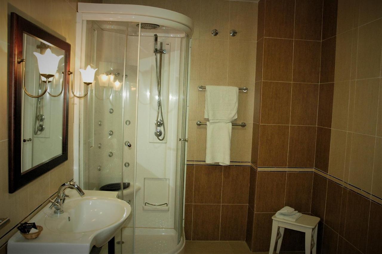 Apartamentos Sancho IV กอร์เตกานา ภายนอก รูปภาพ