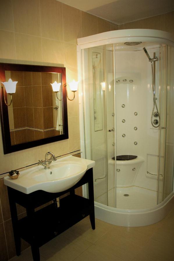 Apartamentos Sancho IV กอร์เตกานา ภายนอก รูปภาพ