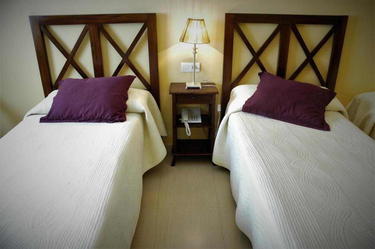 Apartamentos Sancho IV กอร์เตกานา ภายนอก รูปภาพ