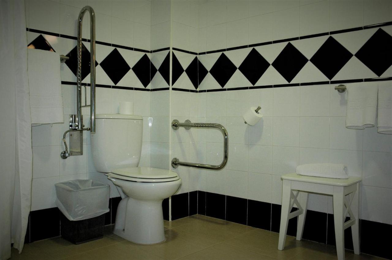 Apartamentos Sancho IV กอร์เตกานา ภายนอก รูปภาพ