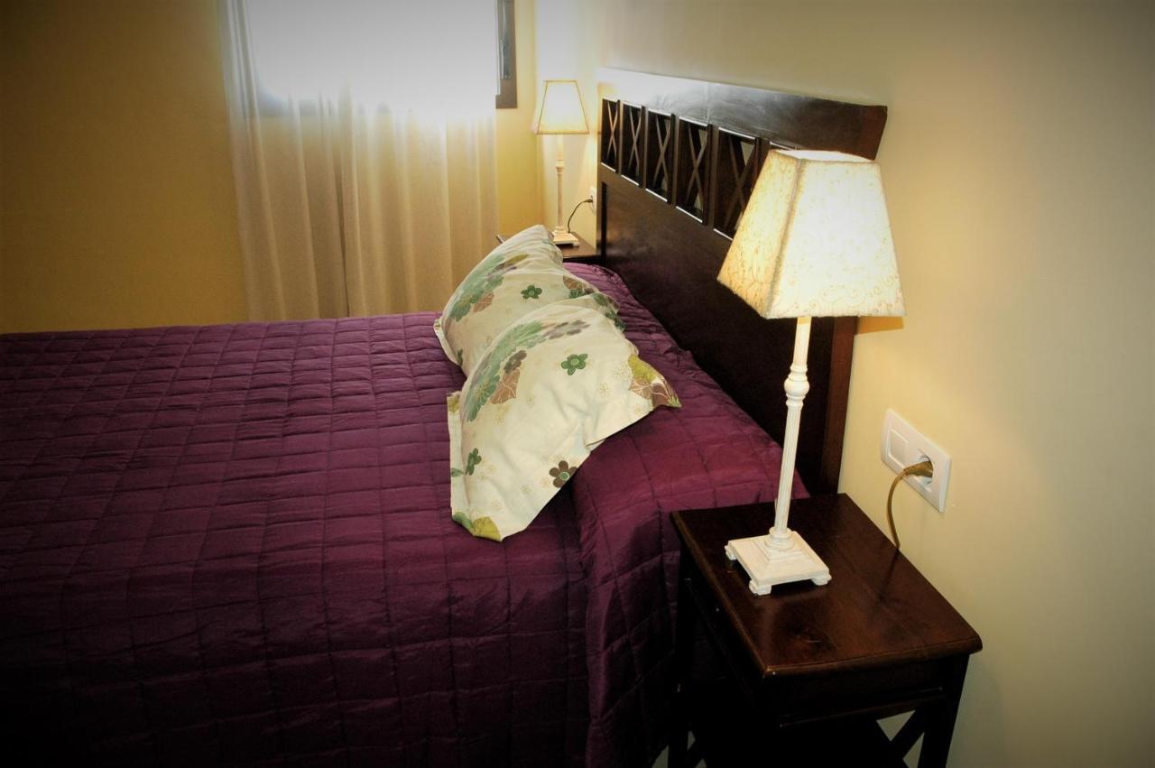 Apartamentos Sancho IV กอร์เตกานา ภายนอก รูปภาพ