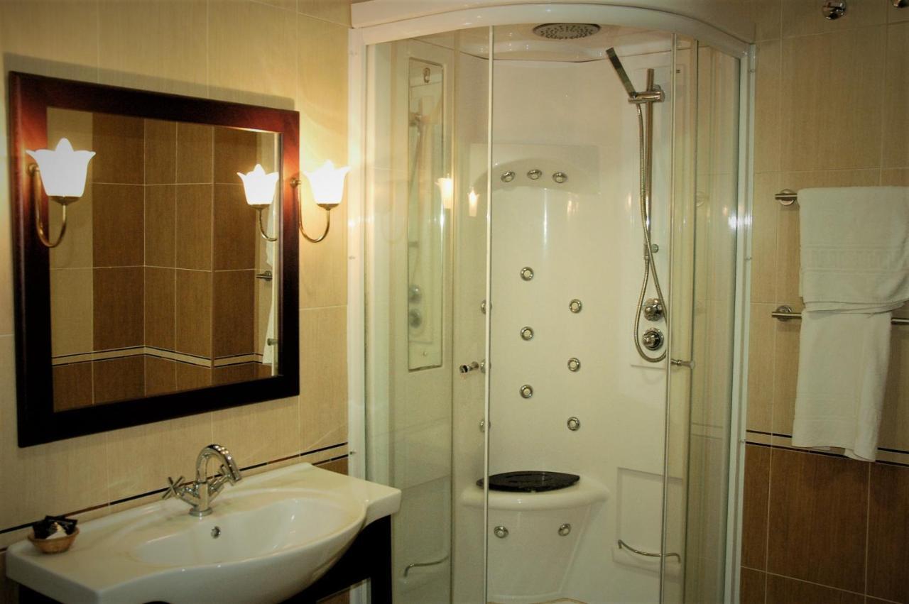 Apartamentos Sancho IV กอร์เตกานา ภายนอก รูปภาพ