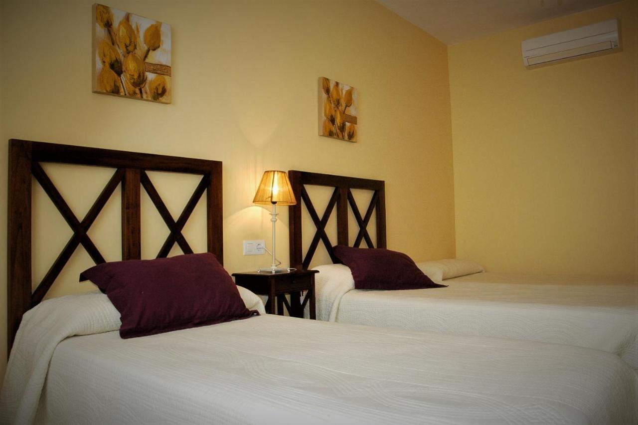 Apartamentos Sancho IV กอร์เตกานา ภายนอก รูปภาพ