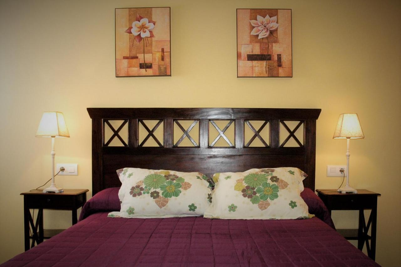 Apartamentos Sancho IV กอร์เตกานา ภายนอก รูปภาพ